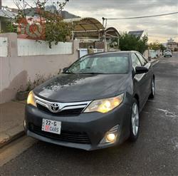 تۆیۆتا کامری